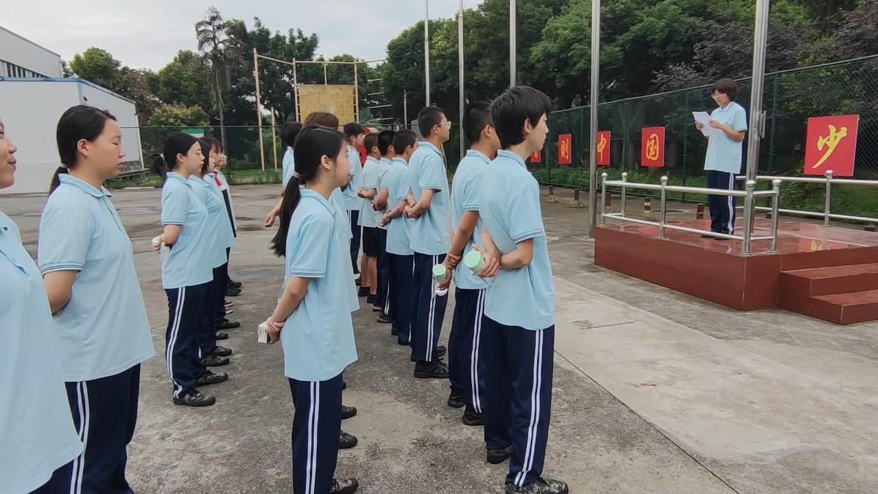 沉迷网络游戏的小军叛逆矫正成功案例